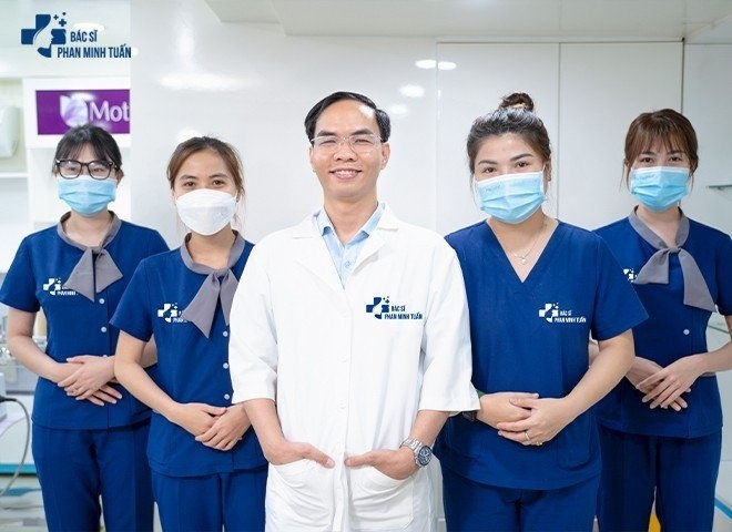 Bác Sĩ Phan Minh Tuấn, hành trình 10 năm trong ngành da liễu và sứ mệnh 'giải cứu' mọi làn da
