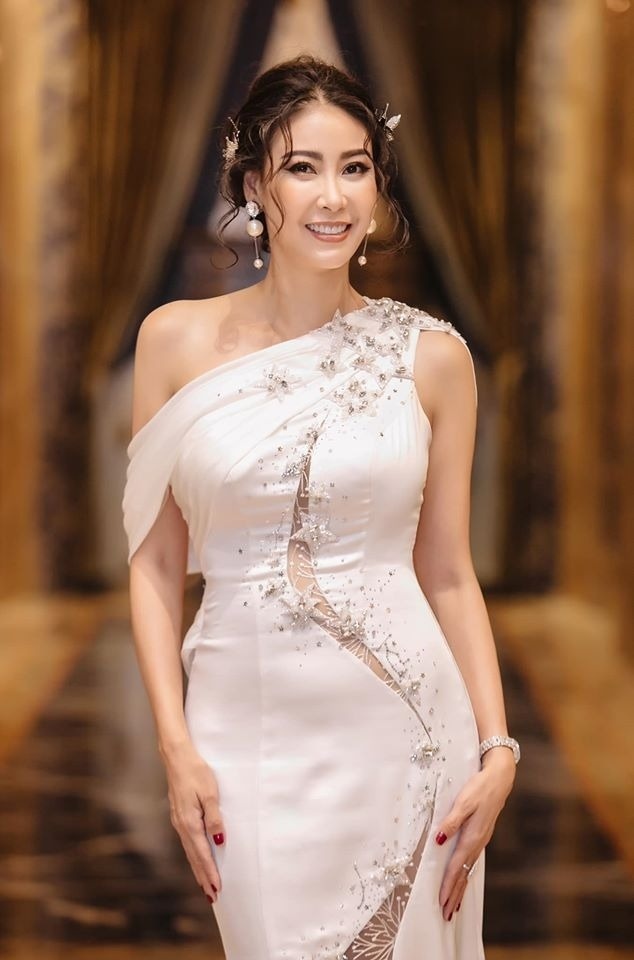 Hoa hậu Hà Kiều Anh bật mí bí quyết để có vóc dáng tuổi U40 vẫn trẻ trung ngời ngời
