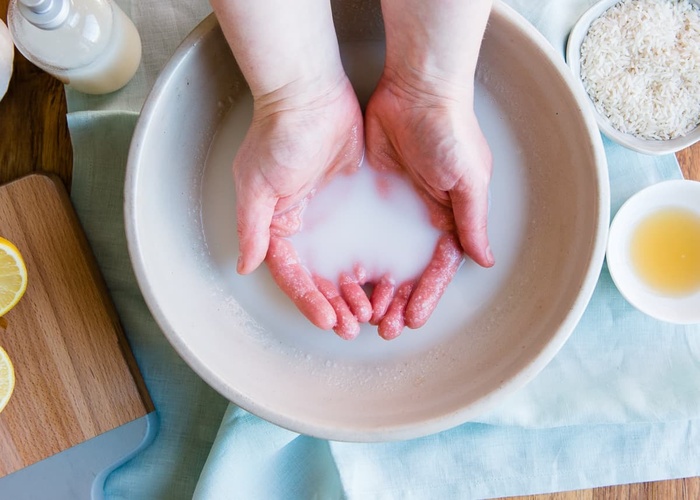 6 công thức chăm sóc da bằng nước vo gạo tự chế để có làn da rạng rỡ