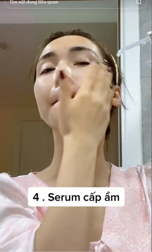 Serum SenKa Deep Moist 3x HA có gì hấp dẫn mà được Hòa Minzy yêu thích đến vậy