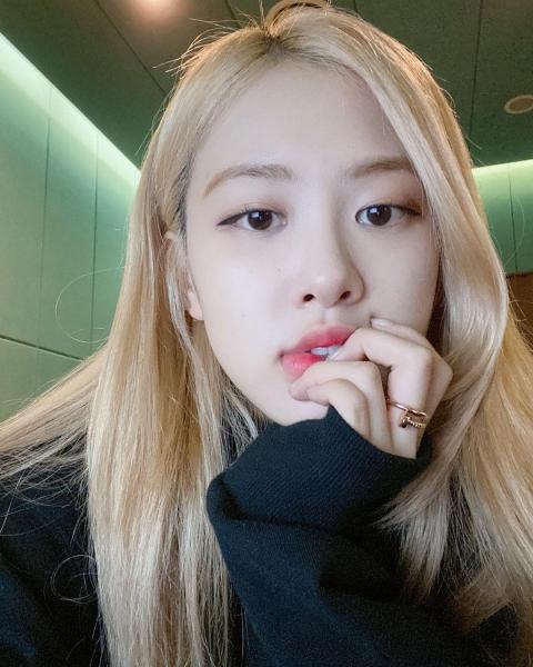 Rose (BLACKPINK) tiết lộ 6 bí quyết để sở hữu làn da trắng sứ không tỳ vết