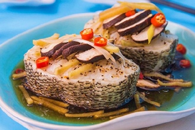 'Biến tấu' với 2 cách làm món cá hấp béo ngọt, đổi vị cho bữa cơm cuối tuần