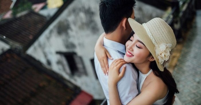 5 hành động thường thấy ở người chồng yêu vợ thắm thiết