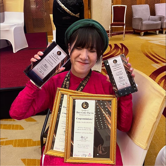 Cô gái Việt đam mê làm bánh nghệ thuật, giành giải Bạc trong cuộc thi bánh thế giới