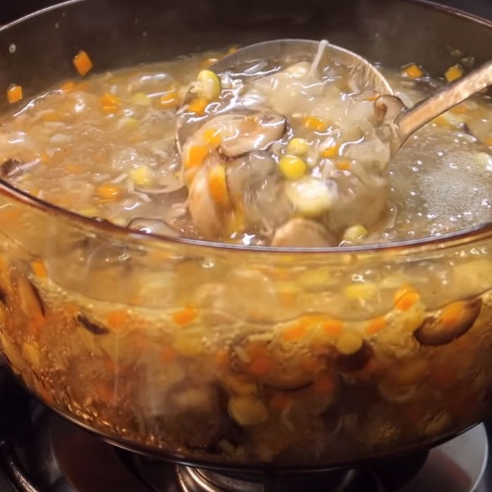Cách làm món súp chay ngon ngọt, bổ dưỡng cho cả nhà mà mẹ không thể bỏ qua