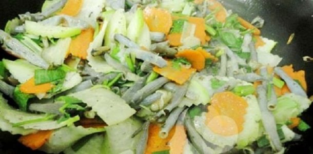 Bông thùa xào su hào: Món ăn bổ dưỡng và nhanh chóng