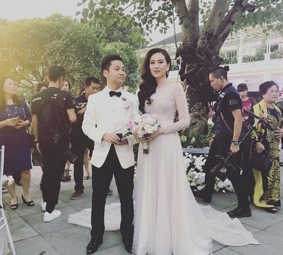 MC Mai Ngọc ở bên doanh nhân Nam Lê 17 năm thanh xuân, đám cưới xa hoa bậc nhất Hà Thành