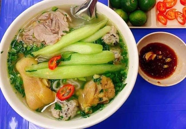 Loại rau mọc dại một thời ăn chống đói, nay thành đặc sản được khắp nơi săn lùng, làm 3 món này tươi mát cho ngày nóng